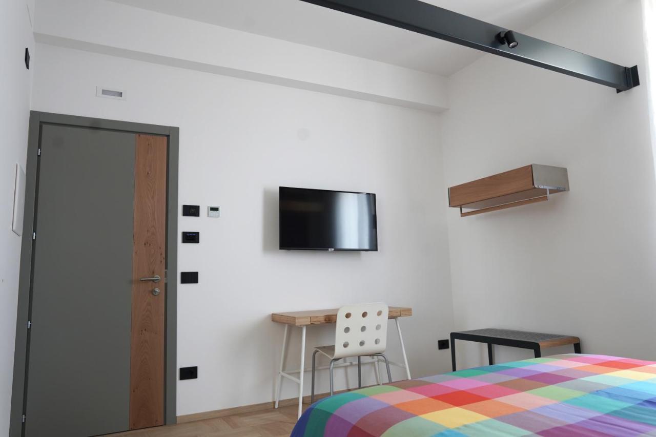 Invento Bnb Unconventional Maison Civitanova Marche Exterior foto