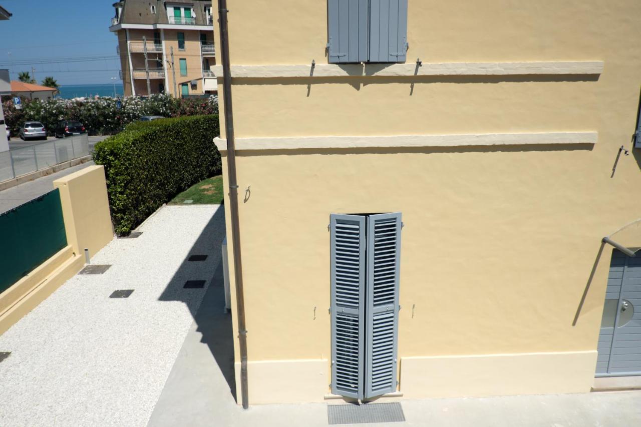 Invento Bnb Unconventional Maison Civitanova Marche Exterior foto