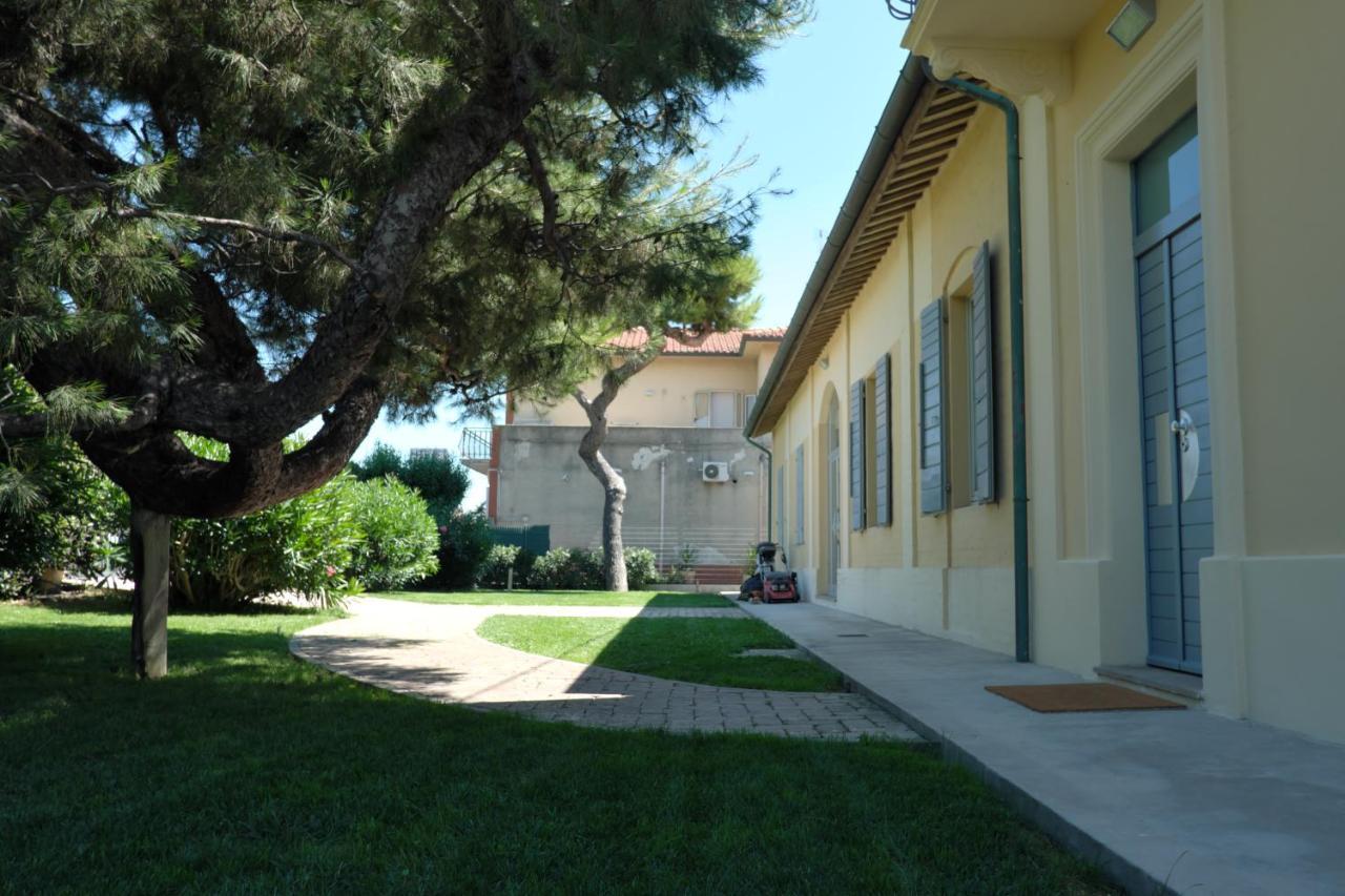 Invento Bnb Unconventional Maison Civitanova Marche Exterior foto